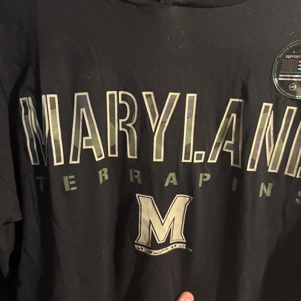 NWT Maryland Terrapins Hoodie Shirt Mens Small Black Military Flag OHT Colosseum